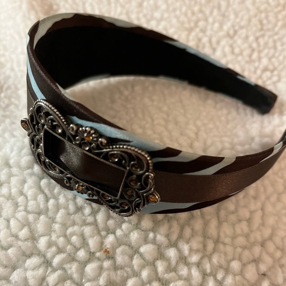 Accessories - Unique headband